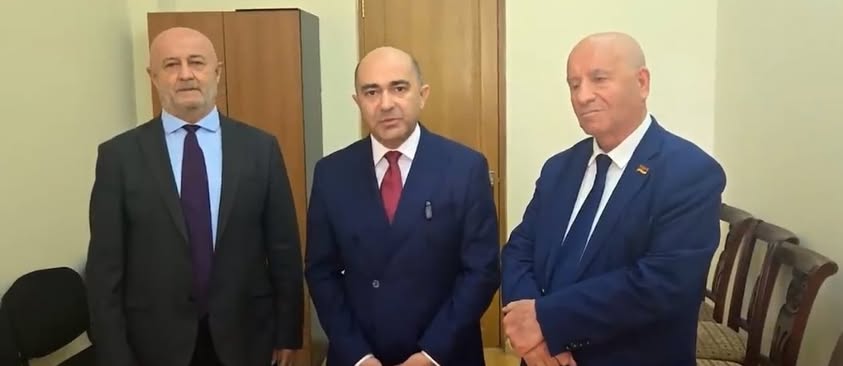 Предвыборные переговоры провалились
