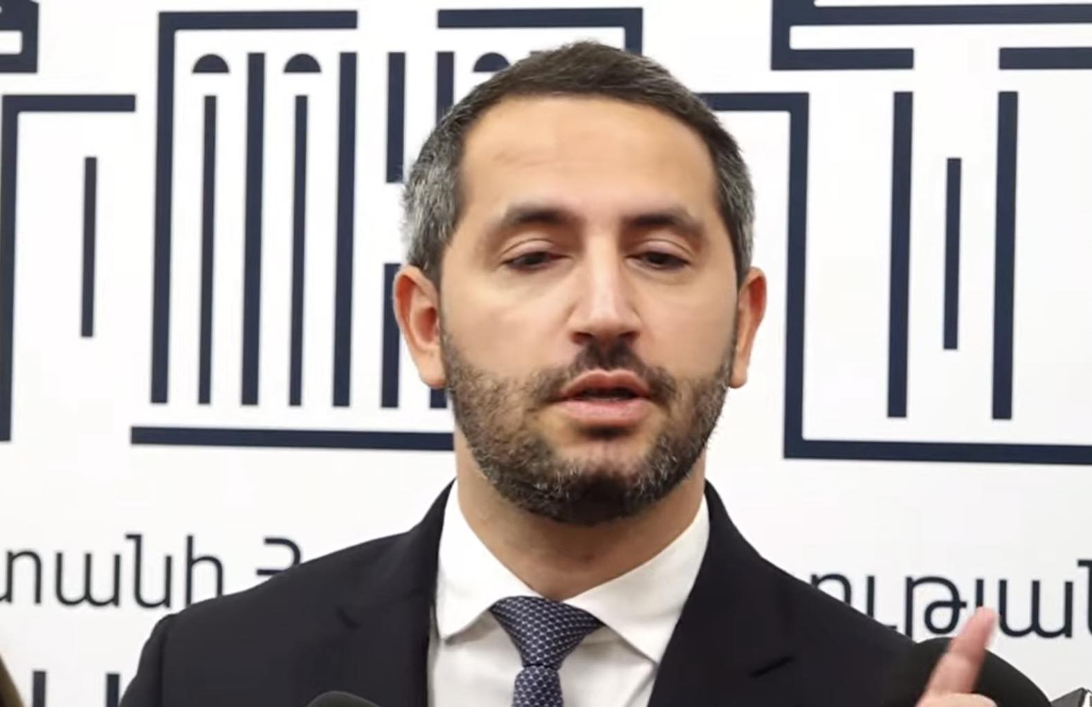 Ռուբինյանը սպառնում է լրատվամիջոցներին