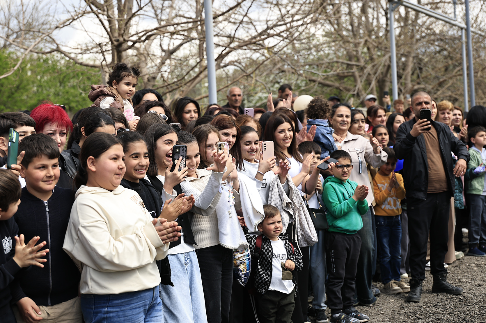 «Հրապարակ»․ Երեւանը` թզուկի գլուխ, մարզերը` մարմին
