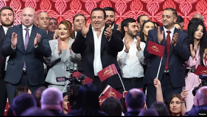Ոչ թե դաշինքով, այլ կուսակցությամբ