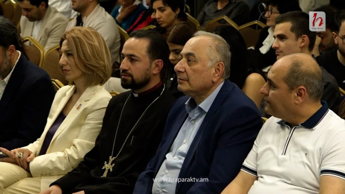 Արմեն Չարչյանը մասնակցում է «Քրիստոնյա գործարարների» միության միջոցառմանը
