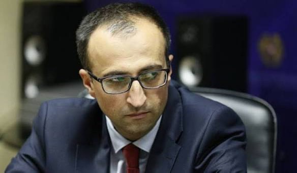 Ձեր հավաքական կերպարն Արսեն Թորոսյանն է