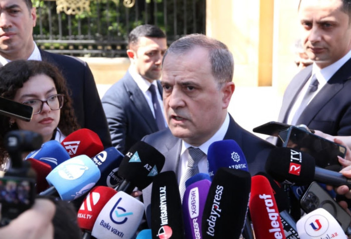Բաքուն հուսով է՝ Փաշինյանը կհաղթի ընտրություններում․ բացահայտ ակնարկ