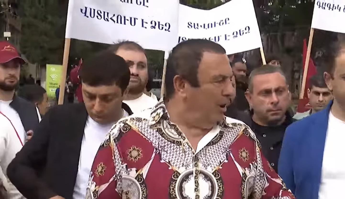 Կոտայքում 52 պարեկի գործից հանել են