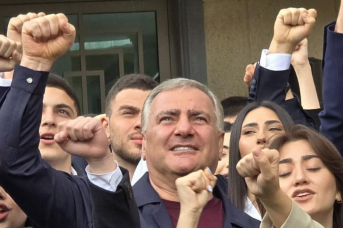 Վախը փոքրացնող ուղերձ․ Նիկոլը շանտաժիստ է, բայց փոքրիկ