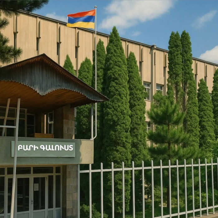Դիլիջանի քոլեջի տնօրենին պարտադրում են ազատման դիմում գրել