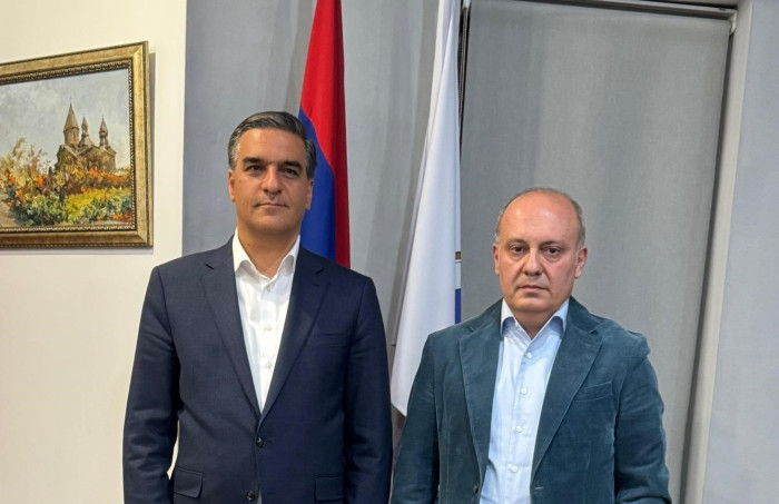 Կիրառության մեջ է դրվելու հստակ ծրագիր․ Թաթոյանը հանդիպել է Միքայել Համբարձումյանի հետ