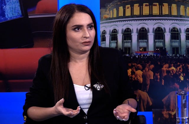 Փաշինյանին քննադատողները ՝ խուլիգան, լրագրողին պախարակողները ՝ոչ