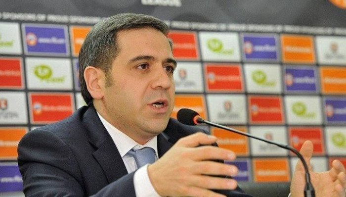«Հրապարակ». ՆՈԱ-ն բոյկոտում է Արմեն Մելիքբեկյանին