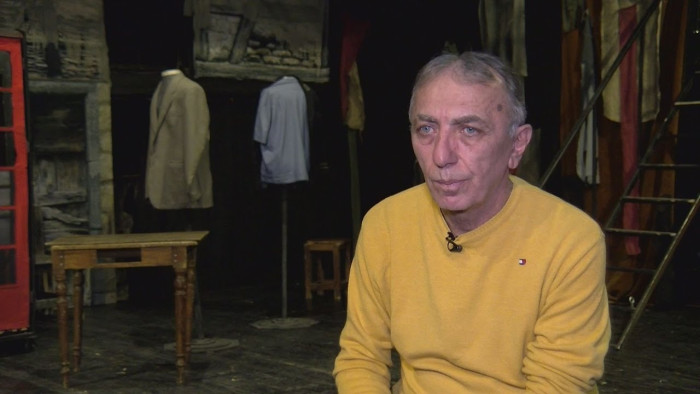«Հրապարակ». Այս շրջիկ թատերախումբը՝ «ցիրկ ուռոդով», եկել է հատուկ առաջադրանքով