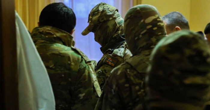 Власти взяли под прицел активных арцахцев