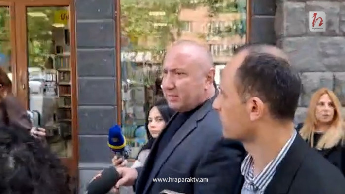 Եթե պարզվի, որ առանց ինձ խուզարկել են իմ տունը, դա տղամարդուն հարիր չէ. Թեւանյանը` քննիչին