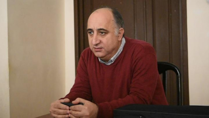 Այդ դպրոցները մեր գումարներո՞վ ենք կառուցում, թե՞ պարտք ենք վերցրել