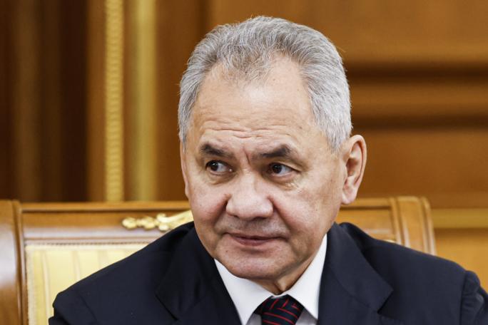 Шойгу: рукопожатия Армении с Западом объясняют, почему на ее границах наблюдатели ЕС