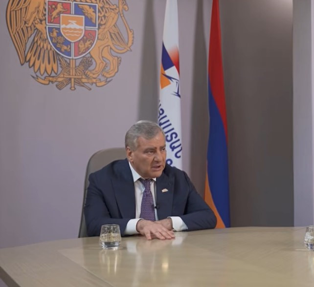 Փաշինյանը գնալու երկու տեղ ունի. Կարապետյան