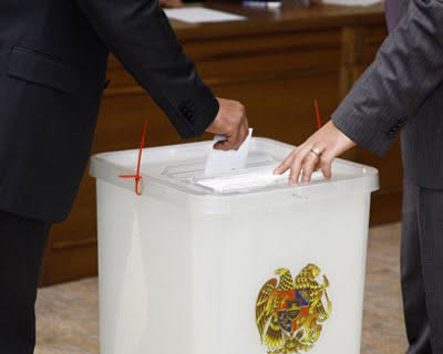 Գնա՛ ընտրության և կասեցրո՛ւ ներկայիս կործանարար ընթացքը