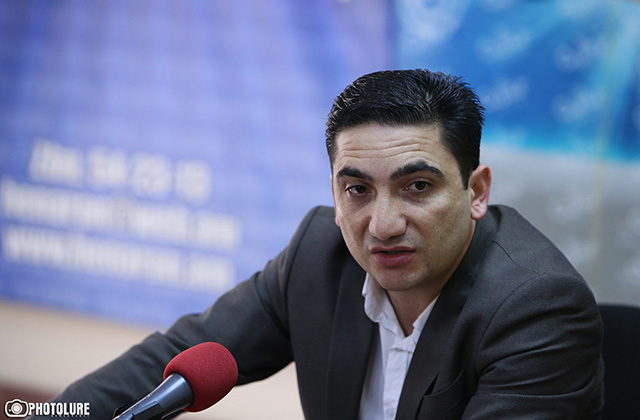 ՔՊ-ականները հայհոյել են, սպառնացել, փորձել առևանգել Նաիրի Հոխիկյանին