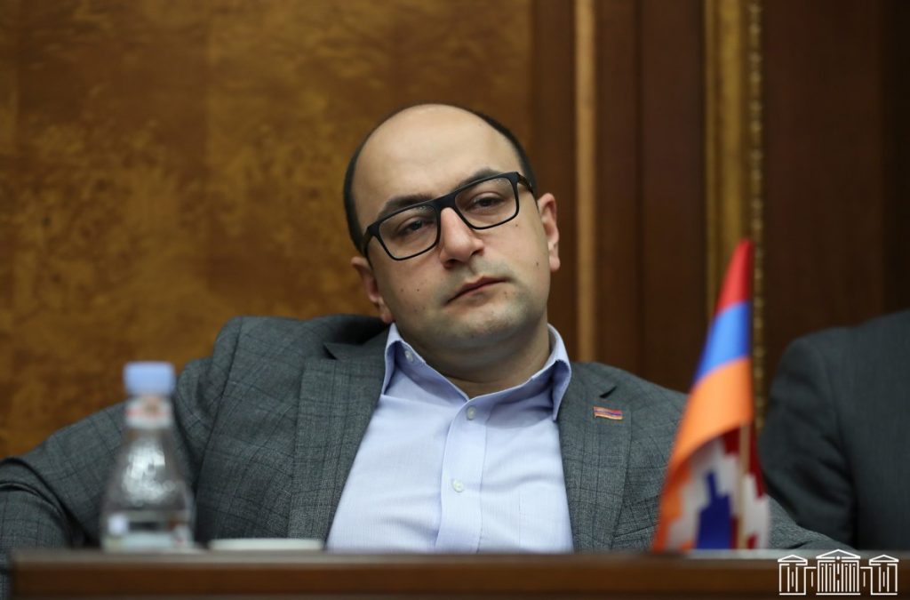 Հրապարակային պարտավորություն․ չեմ նպաստի Նիկոլ Փաշինյանի ընտրվելուն