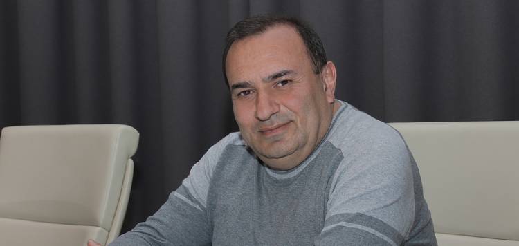 «Հրապարակ». Ով մտածում է, որ փողոցային բառապաշարով համակրանք է շահում, չարաչար սխալվում է
