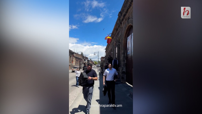 Քննիչները դուրս եկան ՀՅԴ Գյումրու գրասենյակից․ առգրավումներ են կատարվել
