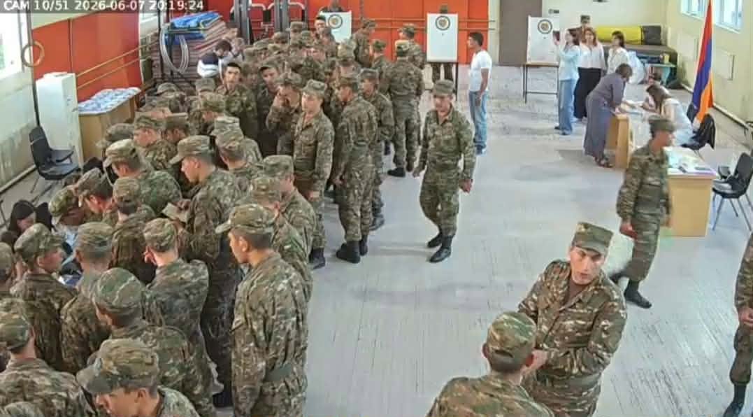 Без голосов военнослужащих ГД потерпела бы поражение в Сотке