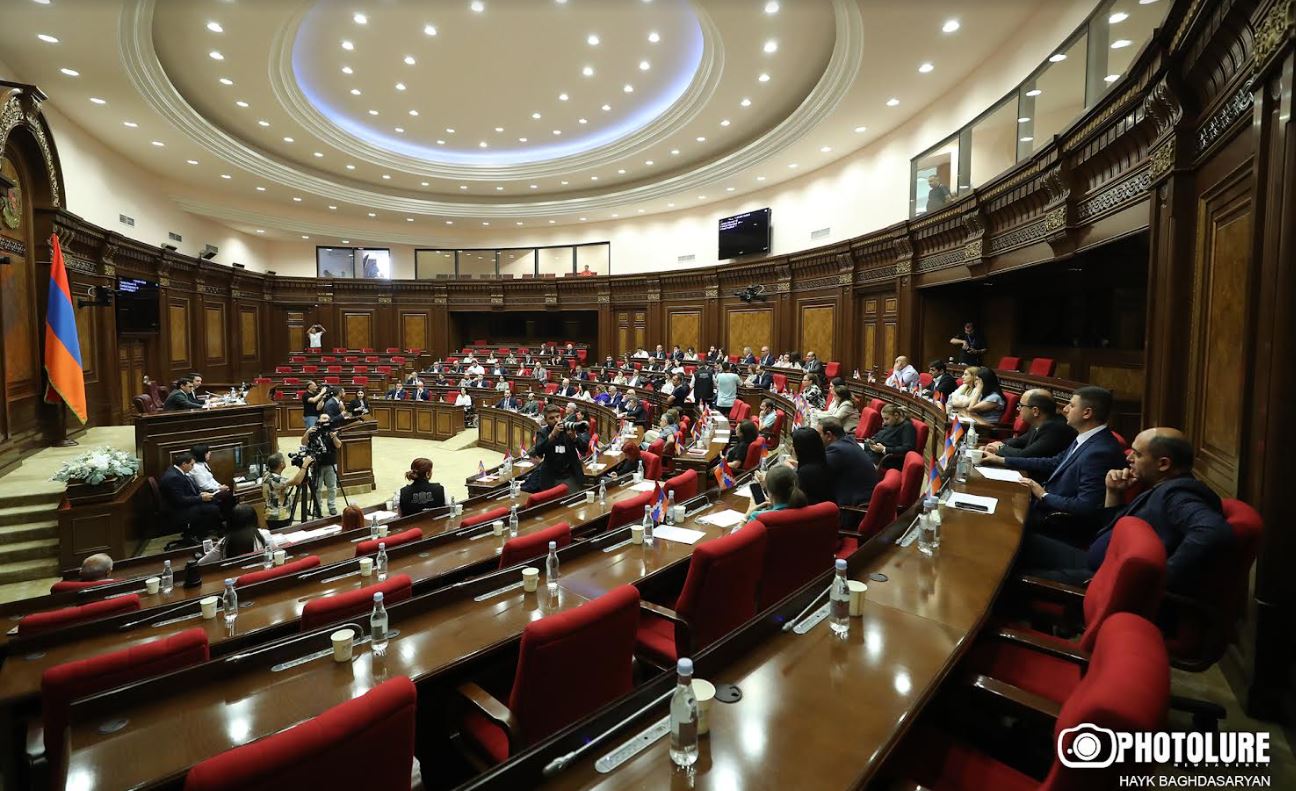 «Հրապարակ»․ Նոր դեմքեր խորհրդարանում