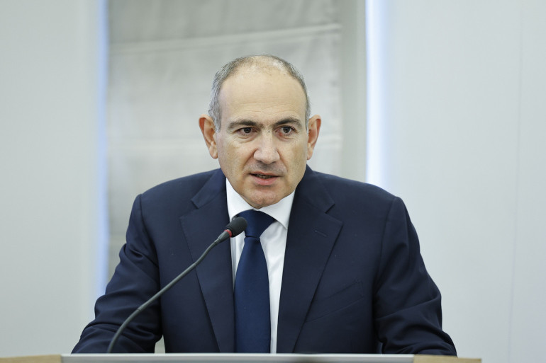 Իմացա՞ր, պարոն վարչապետ
