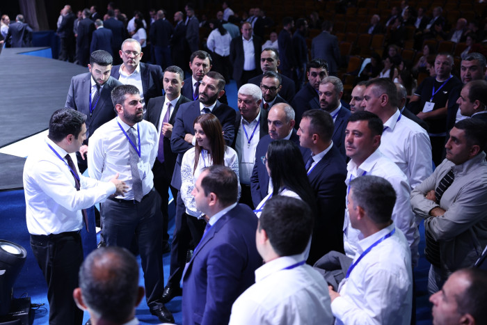 «Հրապարակ». ՔՊ-ականներն ուզում են հակասահմանադրական նախագիծ ընդունել