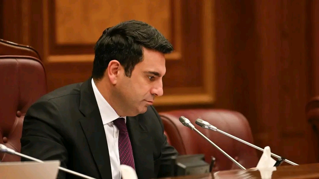 Ալեն Սիմոնյանը հրապարակել է պատգամավորի երդման առաջարկվող նոր տեքստը