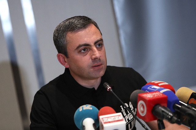 Քաղաքական հրահանգները եղել են հրապարակային. Երվանդ Վարոսյան