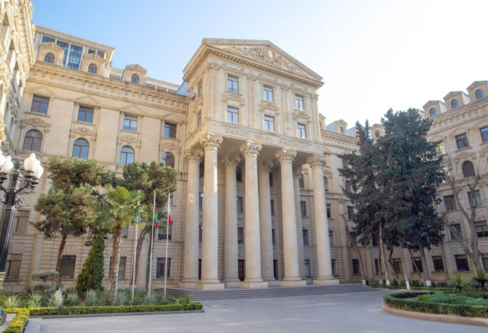 Հայ գերիների ազատ արձակումից մինչև Արցախի մշակութային ժառանգություն․ Բաքուն «նեղված» է Փարիզից