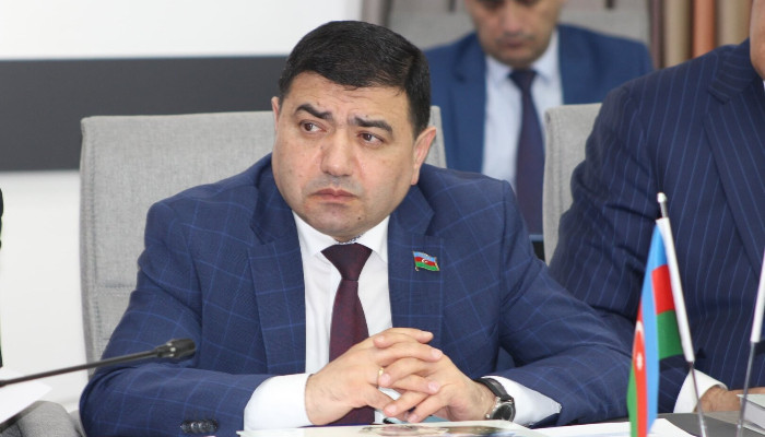 Բաքուն սպառնալիքից անցել է կոնկրետ «քայլերի»