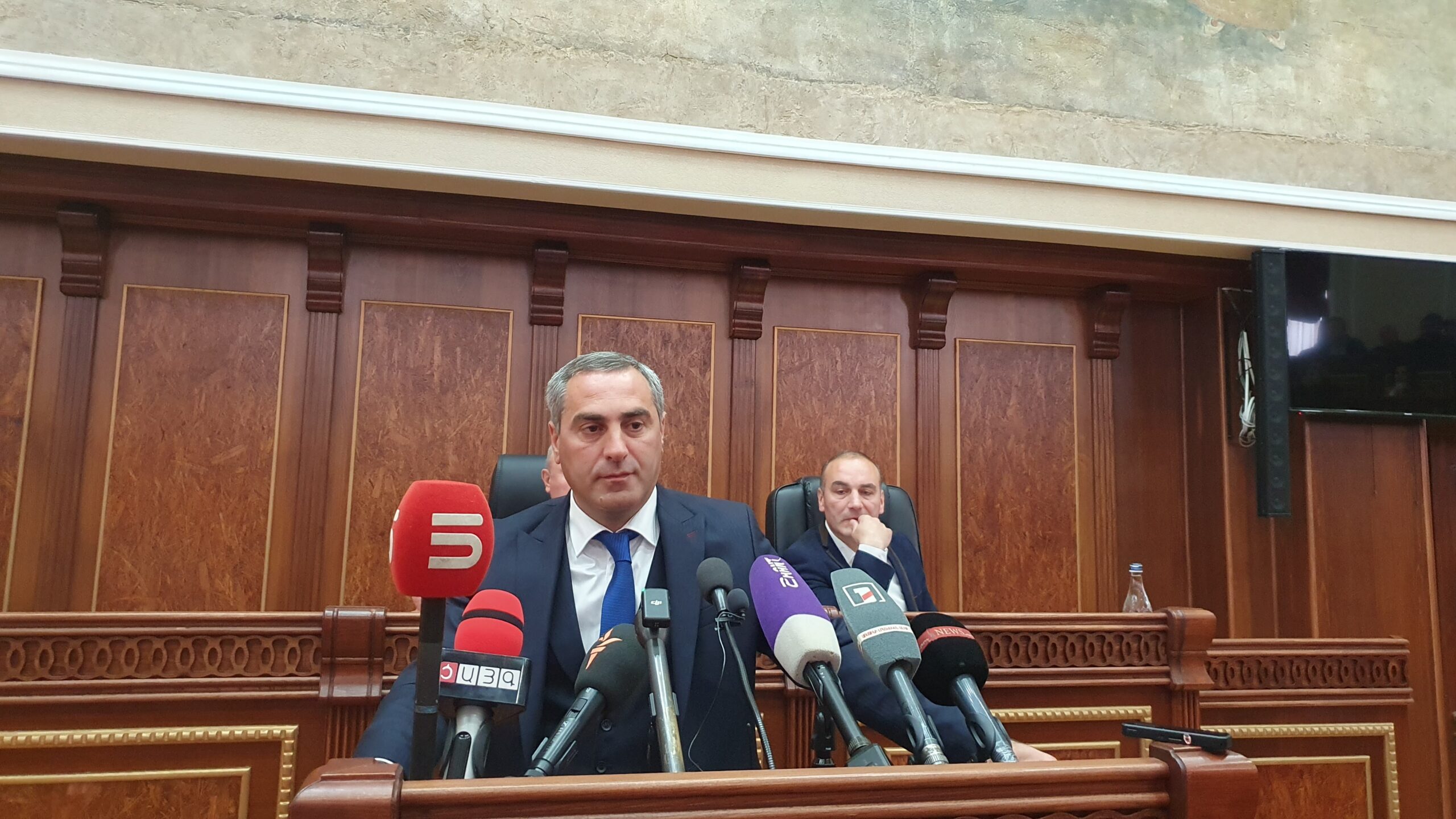 «Հրապարակ»․ Գյումրու իշխանություններն ամուր են եւ անկոտրում