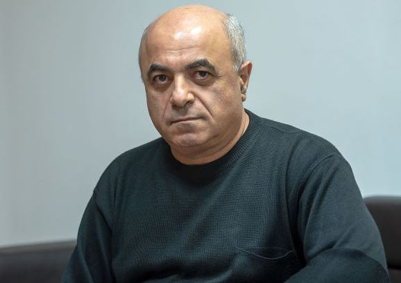 Խուզարկում են Երվանդ Բոզոյանի բնակարանը