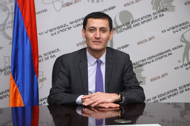 «Հրապարակ». Վերաատեստավորումից «կտրվածների» թիվը թաքցնում են