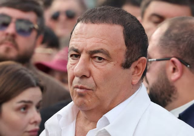 Փաշինյանը խոստացել էր «գործել»․ Reuters-ը՝ Ծառուկյանի կալանավորման մասին