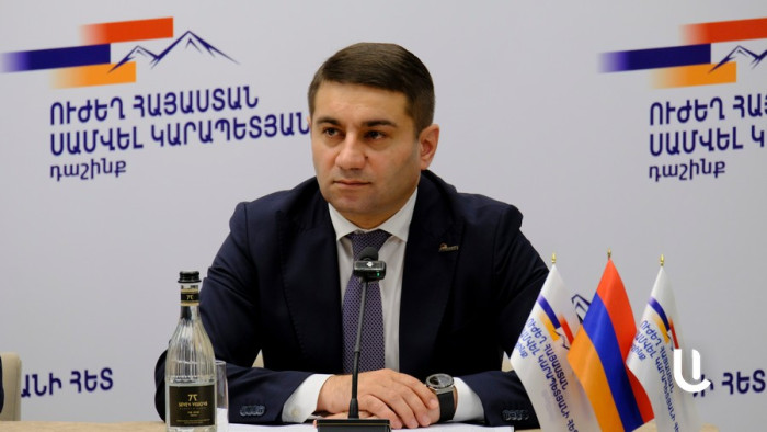 «Ուժեղ Հայաստան» դաշինքի ընտրական ցուցակում ընդգրկված բոլոր 31 պատգամավորների թեկնածուներն ինքնաբացարկի դիմումներ են ներկայացրել