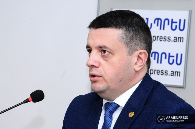 Լևոն Ազիզյանը մանրամասնում է