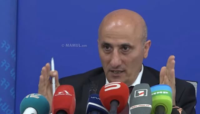 «Եթե գլուխը ճաղատ է, դա դեռ չի նշանակում, որ ճակատը պարզ է»