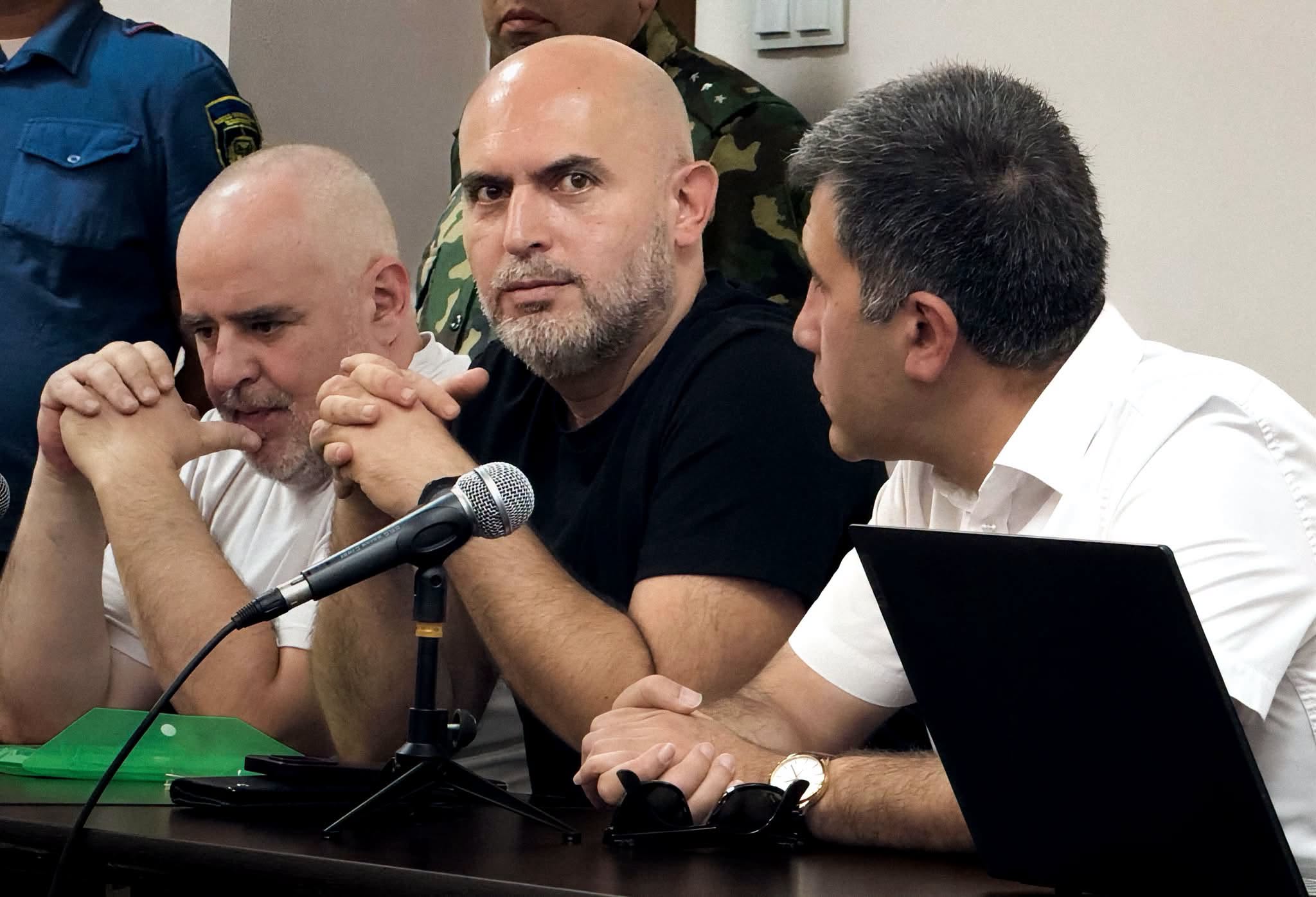 6 առաջարկ՝ խորհրդարանական ընդդիմությանը․ քաղբանտարկյալ Արմեն Աշոտյանի հոդվածը՝ կալանավայրից